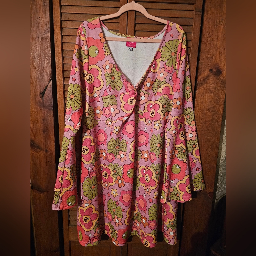 Unique Vintage x Barbie 60s dress